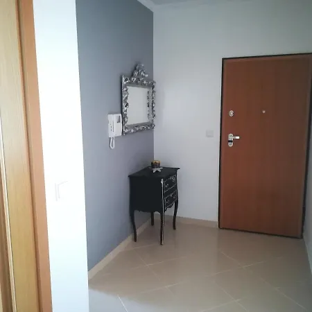 R. Jose Pedro - 2 *
